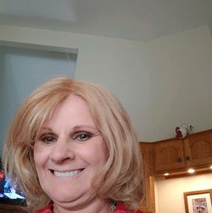 Meet your Posher, Deb